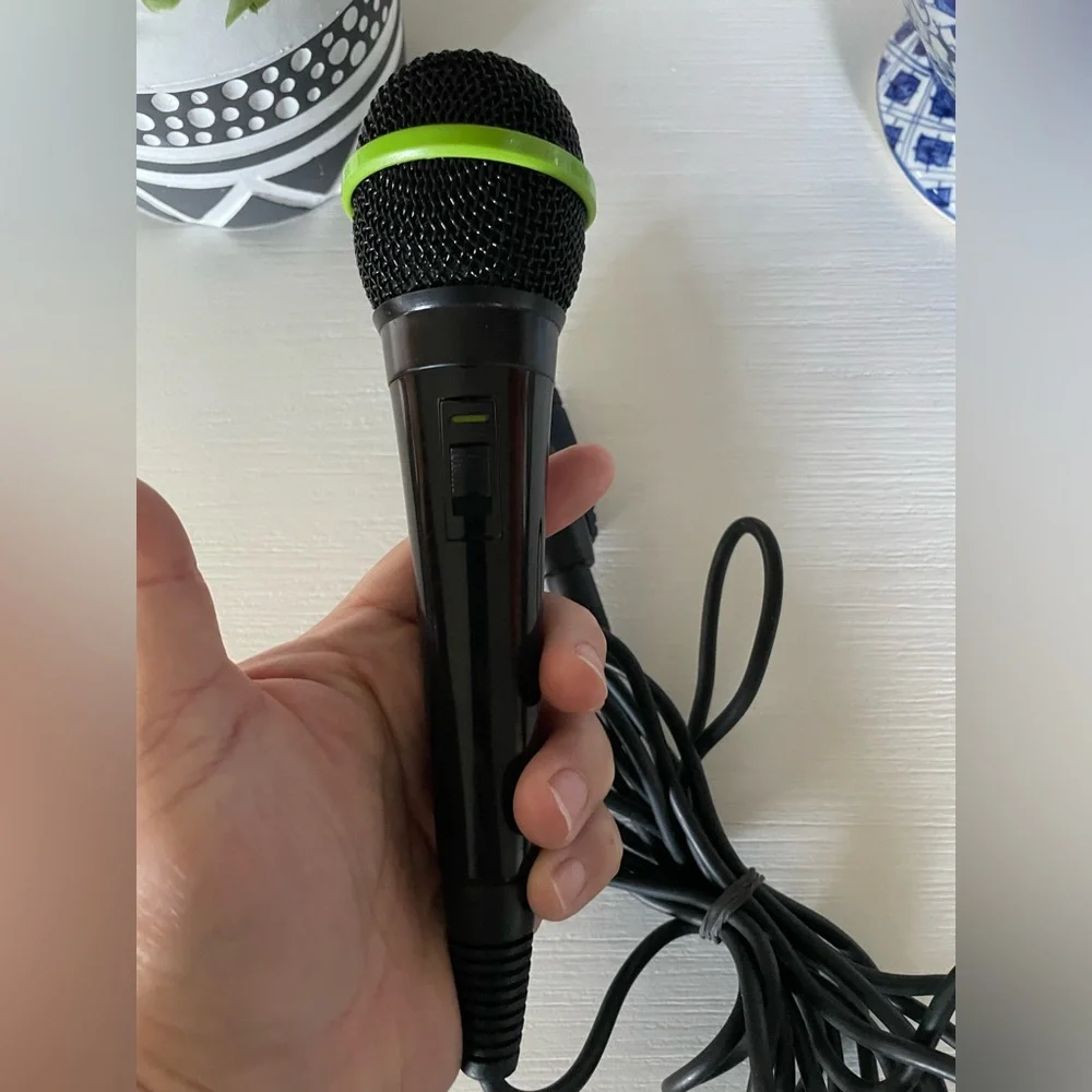 Original OG Xbox Wired Microphone with Mad Catz Microphone Adapter